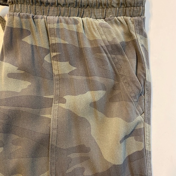 Splendid Camo Jogger Elastic Waist 100% Rayon Size S - Picture 9 of 11